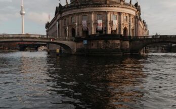 Bild von Museum Island Berlin zur Feier von 200 Jahre Museumsinsel Berlin 2025.